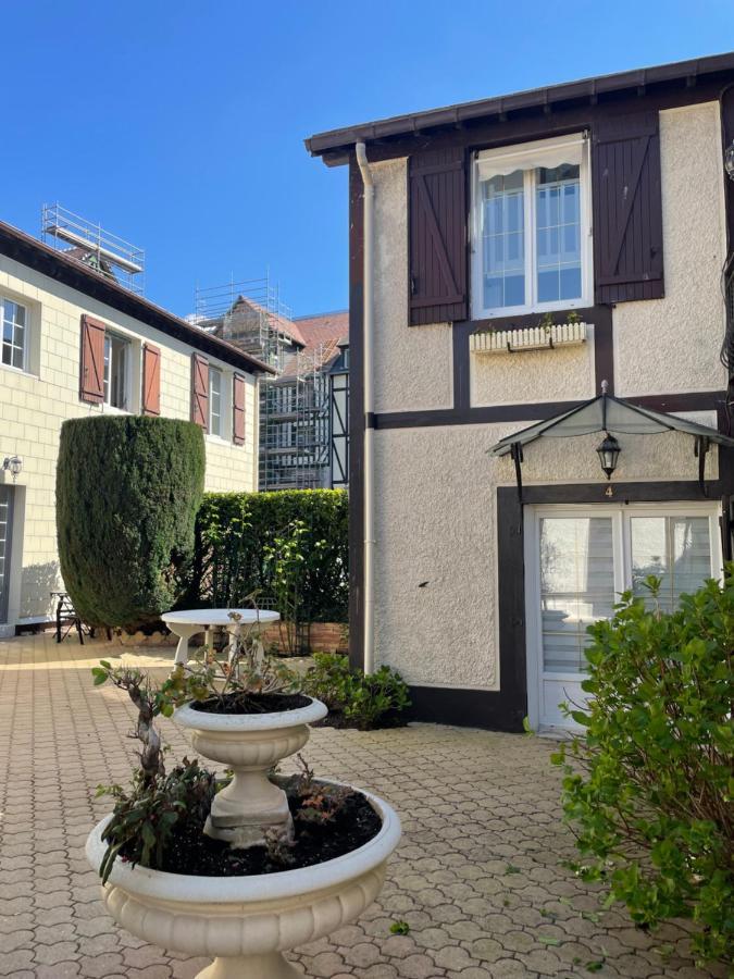 Deauville: Superbe Appartement Centre Ville Экстерьер фото